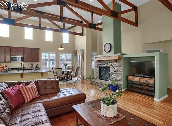 5th image of 8094 Winding Passage Dr