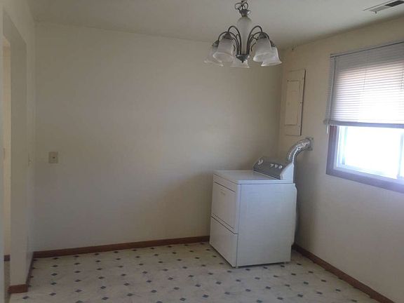 2nd image of 12909 Belle Aire Dr