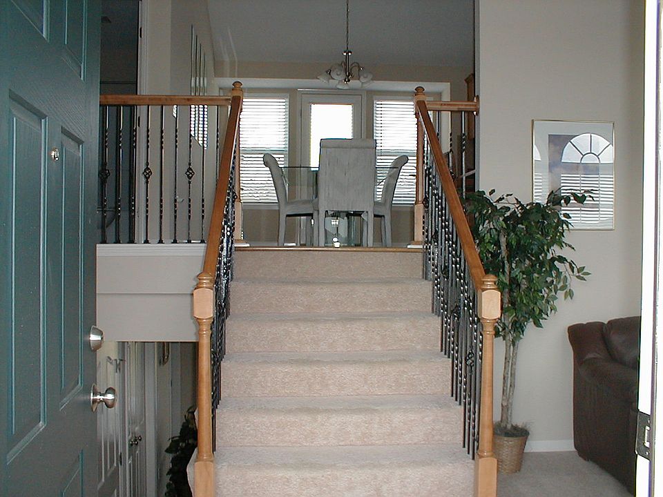 1st image of 8719 N Robinhood Ave