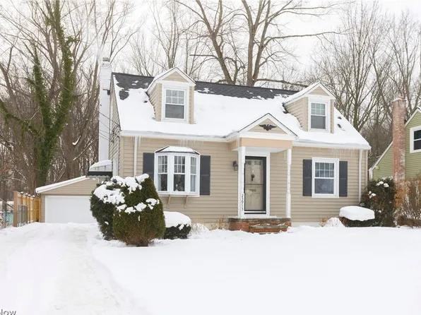 23953 Frank St, North Olmsted, OH 44070