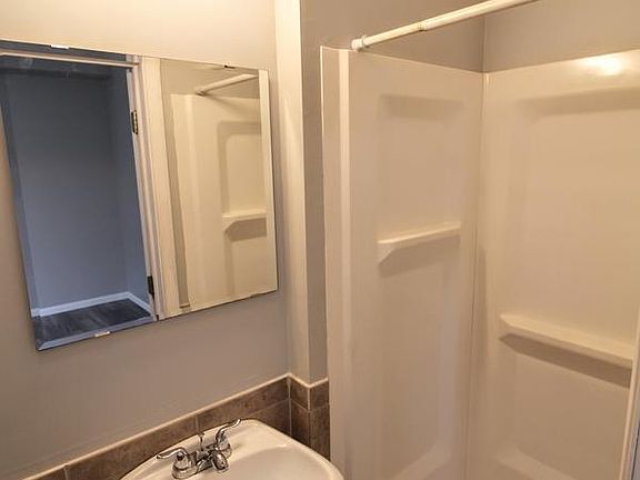 4th image of 2322 N Park Ave #C1