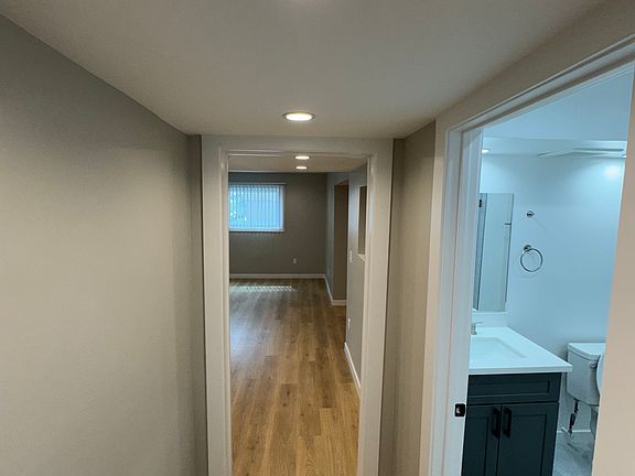 4th image of 5333 Russell Ave APT 112