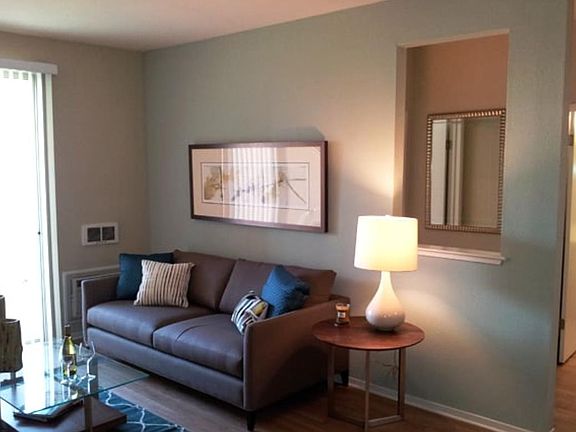 4th image of 516 Railway Ave APT 162