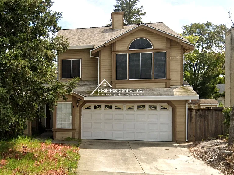 7 Sedley Ct — Photo 1