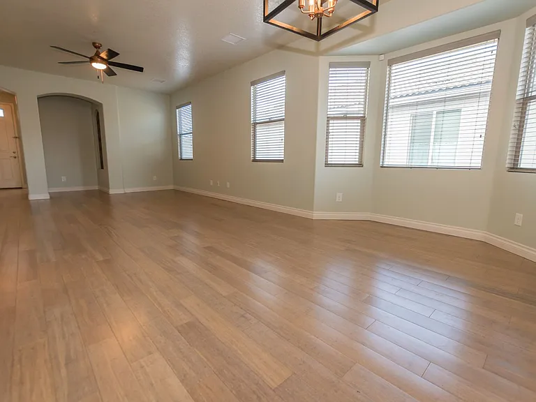 1205 Barnes Dr — Photo 8