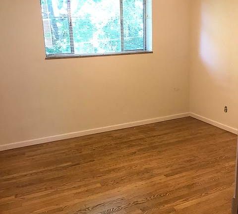 5th image of 7878 Big Bend Blvd APT D
