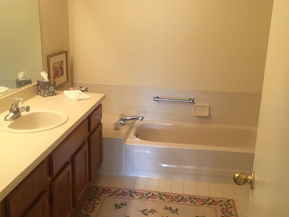 2nd image of 24570 Edgewood Dr #1
