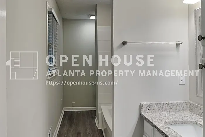 3978 Catalina Dr — Photo 13