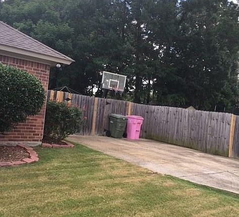 3rd image of 6700 Pamela Ct