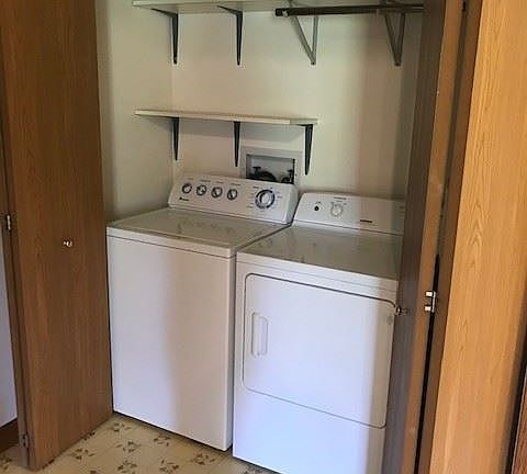 5th image of 720 Trail Dr APT 05