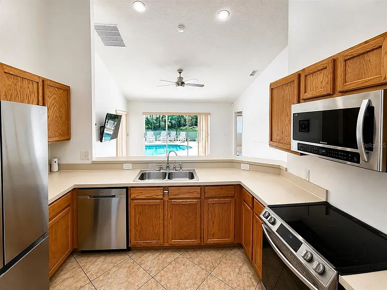 320 Paradise Woods Pl — Photo 8