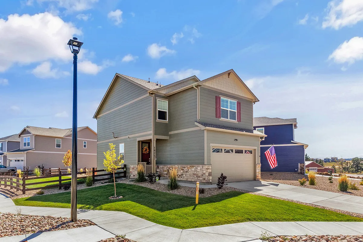 Building Photo - 16247 Mountain Flax Dr