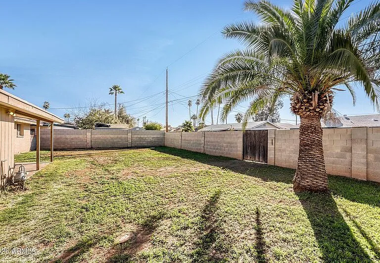 921 E Campus Dr — Photo 26