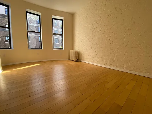 Rented by Corcoran | media 2