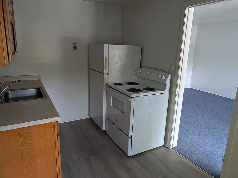 Palm Bay Apartments — Photo 5