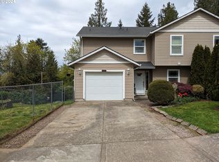 38987 Sandy Heights St, Sandy, OR 97055