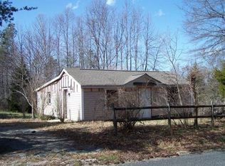 2027 Oak Row Rd, Warsaw, VA 22572