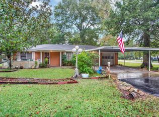 4920 42nd St, Dickinson, TX 77539