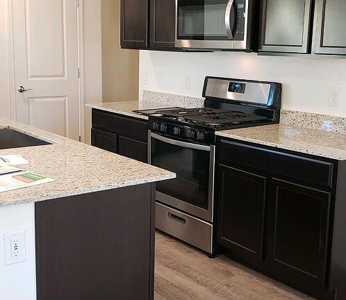 2nd image of 7536 W Portugal Pl