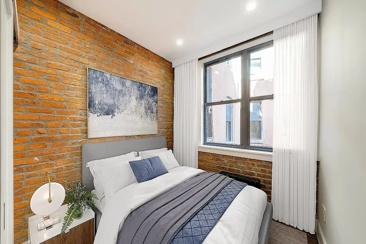 Building Photo - 24 Avenue A #2F