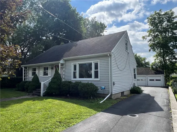 100 Curren Dr, Elmira, NY 14905