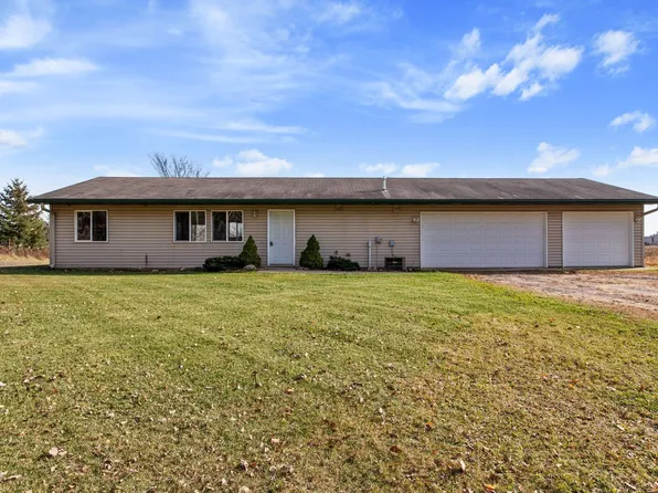 39089 Flamingo St NW, Stanchfield, MN 55080