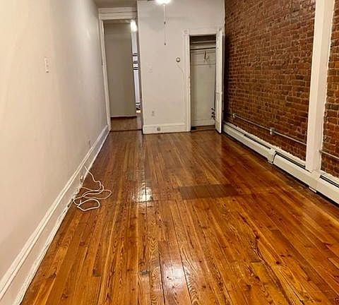 3rd image of 362 8th St APT 4
