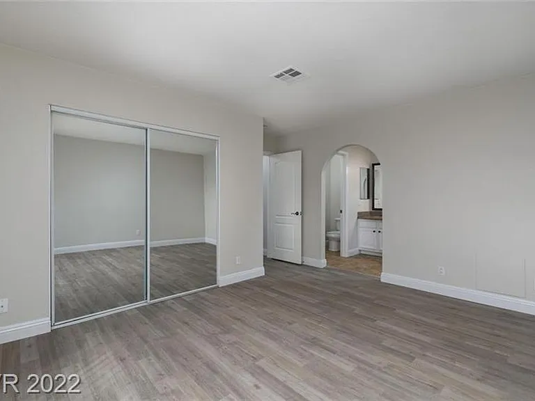 1814 N Decatur Blvd #202 — Photo 10
