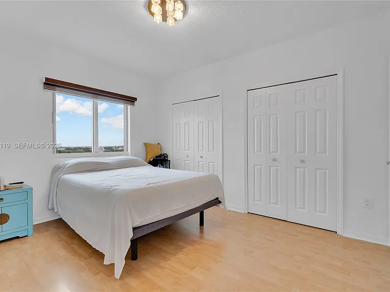 3500 Coral Way #Penthouse 10 — Photo 11