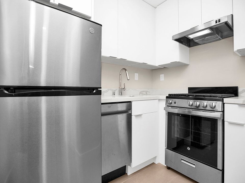 1st image of 645 Stockton St #501