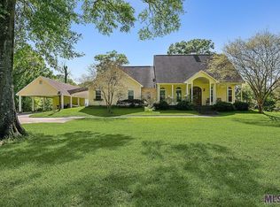7808 S Tiger Bend Rd, Baton Rouge, LA 70817