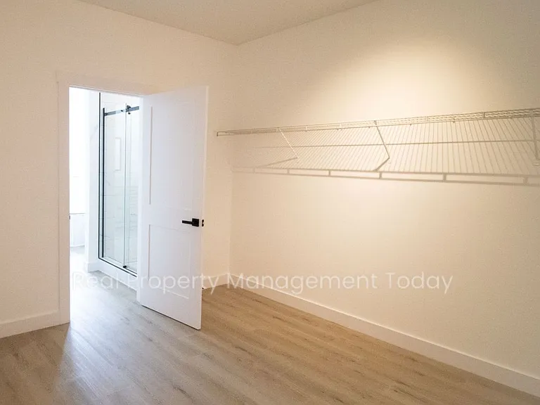 105 Lane Blvd NW — Photo 23