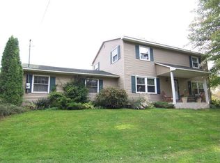 1685 Jug Rd, Dover, PA 17315