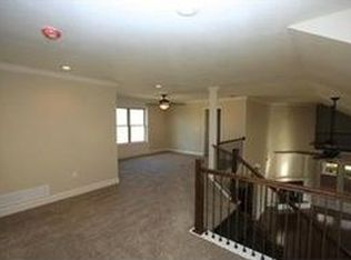 13657 Belinder Rd, Leawood, KS 66224