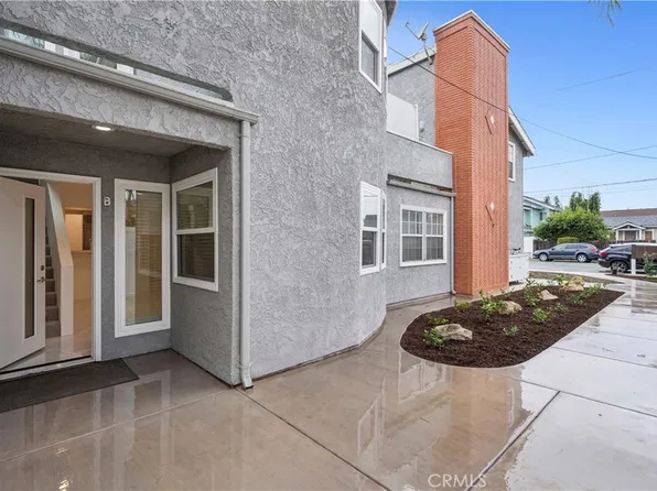 1814 Fullerton Ave #2, Costa Mesa, CA 92627