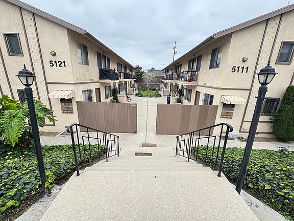 2nd image of 5111 Inglewood Blvd #4
