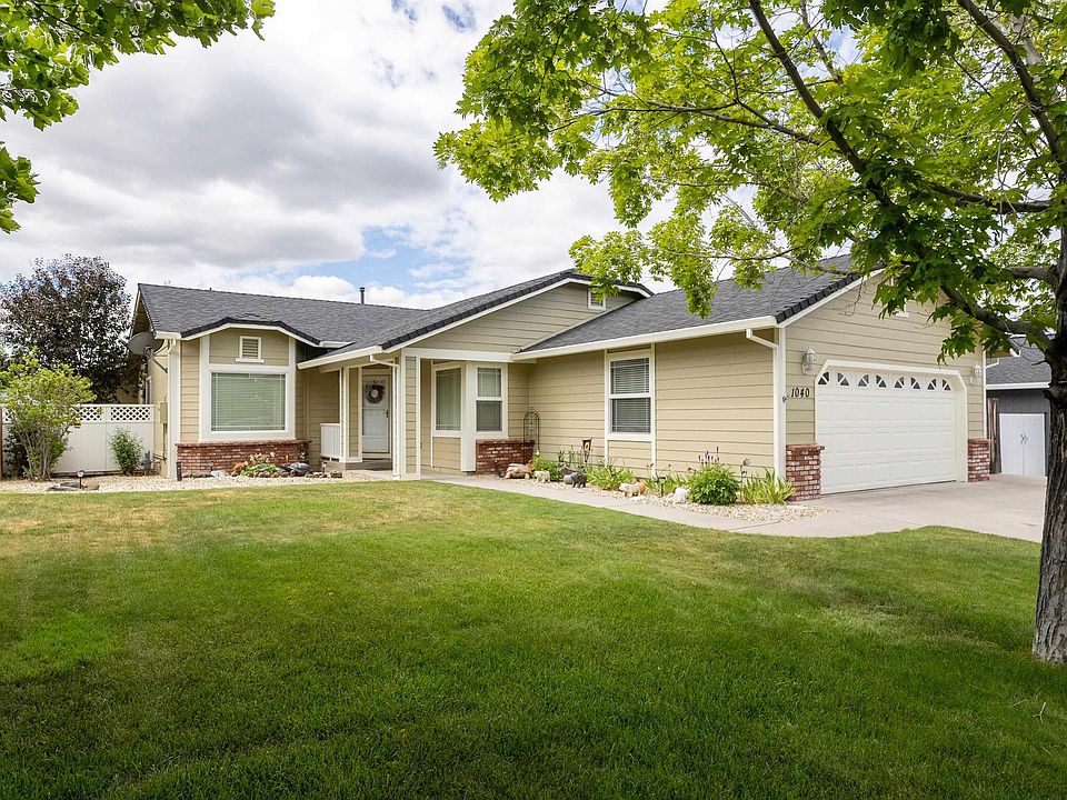 1st image of 1040 Cameron Way