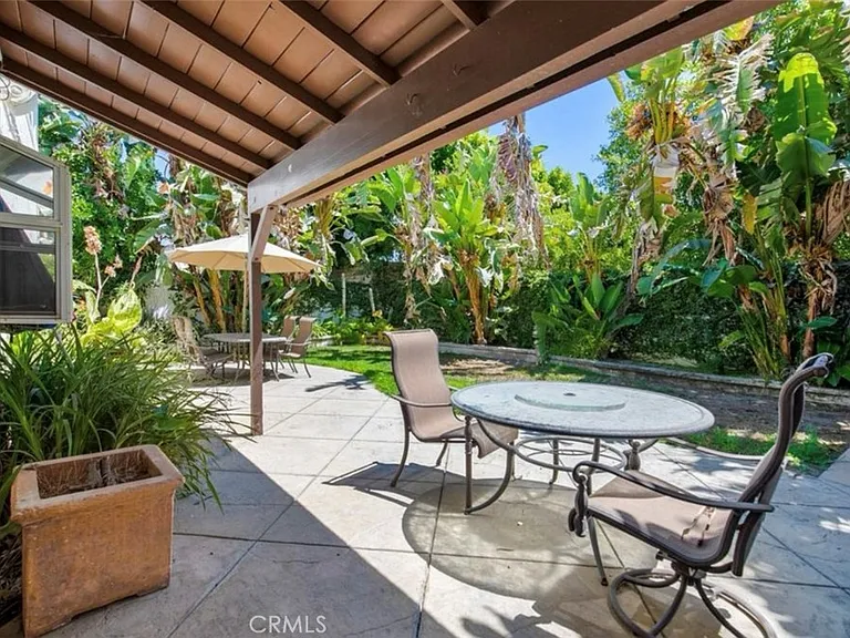 5954 Wilkinson Ave — Photo 39