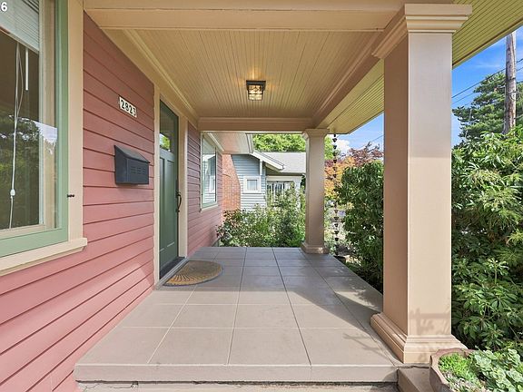 2nd image of 2823 NE 59th Ave