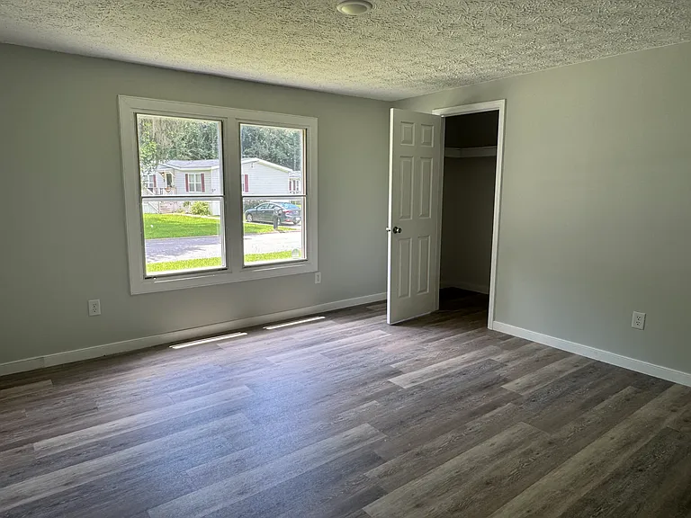 108 Hatteras Dr — Photo 12