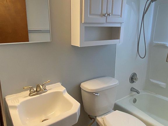3rd image of 114 East St #1