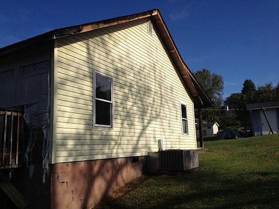 3rd image of 3124 Atoka Cir