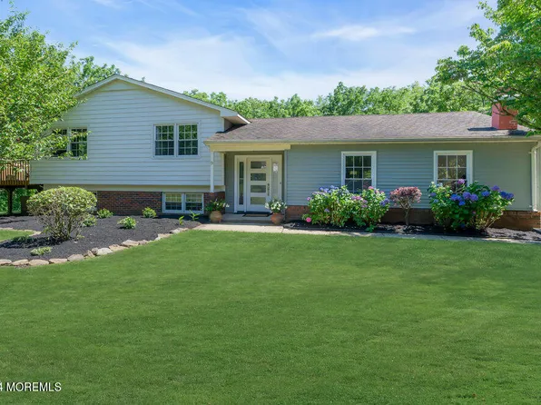 9 Comanche Drive, Middletown, NJ 07748