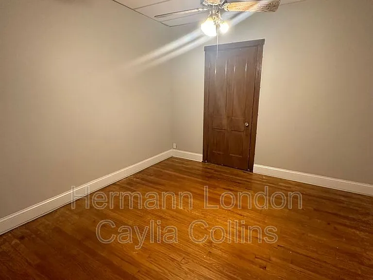 4642 Farlin Ave #1F — Photo 4
