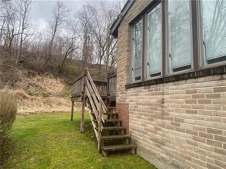 238 Timber Dr — Photo 24