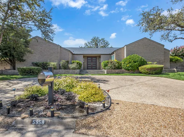 5958 Club Oaks Cir, Dallas, TX 75248