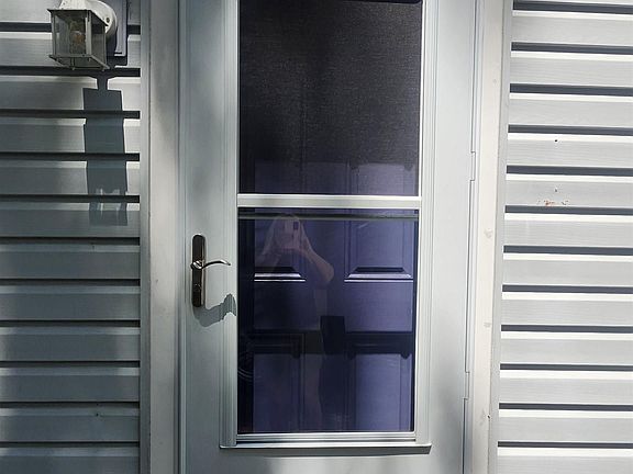 5th image of 1321 Fletcher St