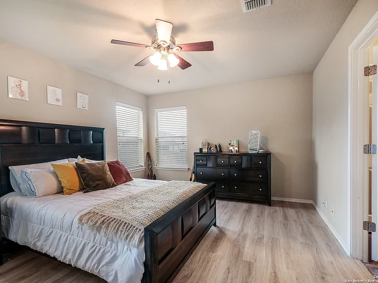 5402 Duke Fld — Photo 10