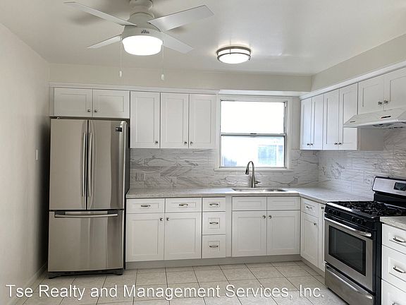 3rd image of 2541 Snead Dr