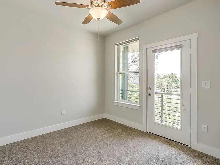 2716 Forest Park Blvd — Photo 17
